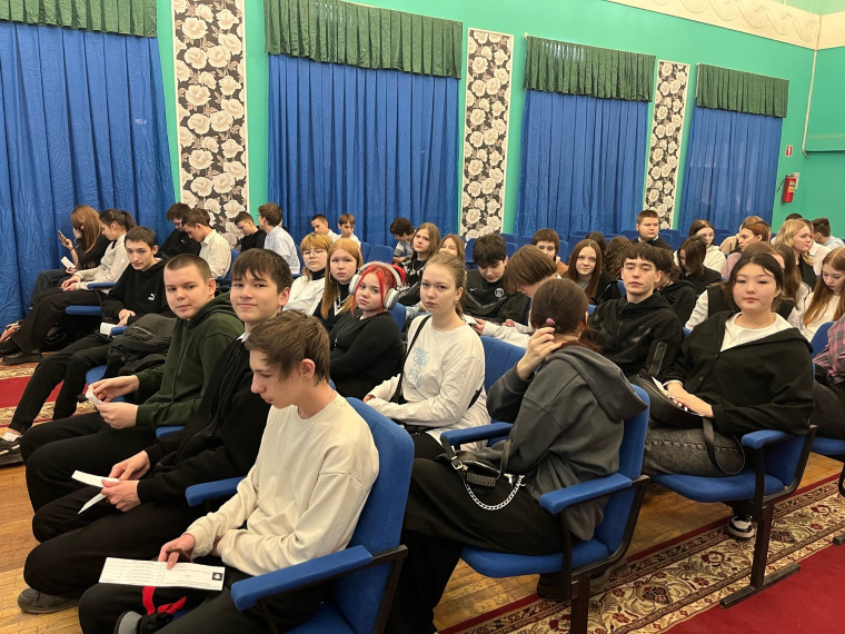 ДЕВЯТИКЛАССНИКИ ПРИНЯЛИ УЧАСТИЕ В ДНЕ ОТКРЫТЫХ ДВЕРЕЙ В ПКИ РУК.